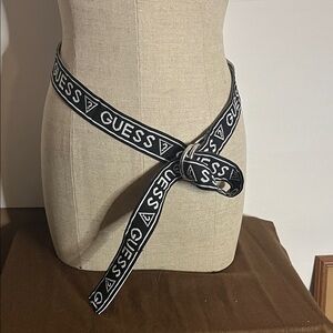 Black & white Guess logo print D-ring belt canvas silver metal  adjustable